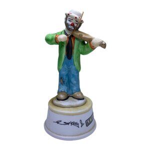 Emmett Kelly Jr. Musical Clown Playing Violin plays "Send in the Clowns"